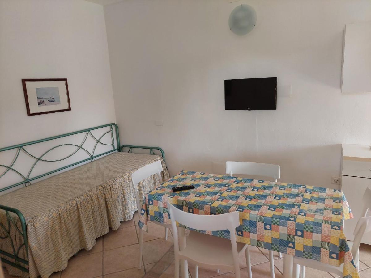 Deiana'S Apartment - Cardedu Beachside Luaran gambar